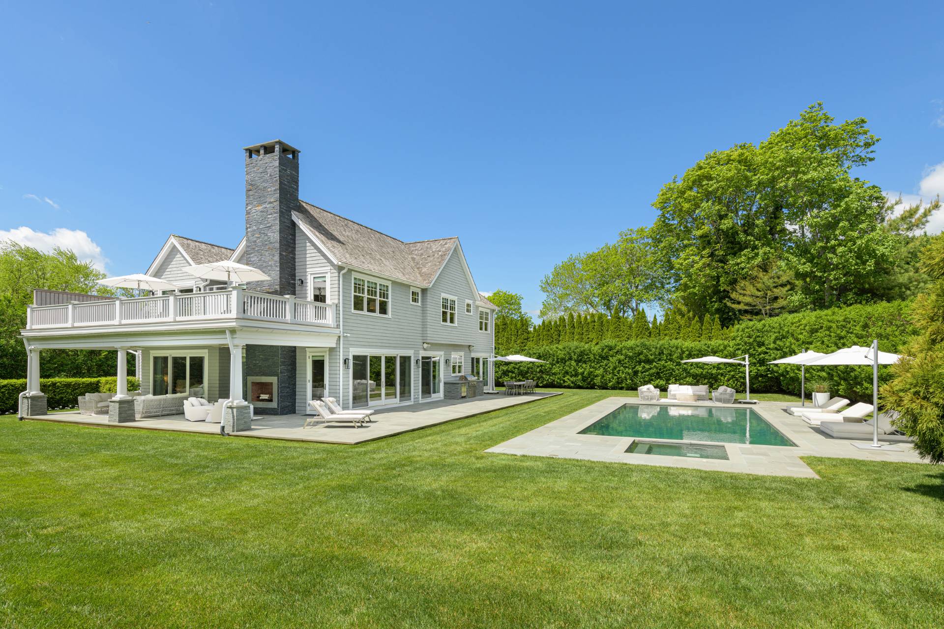 104 Halsey Lane — Water Mill