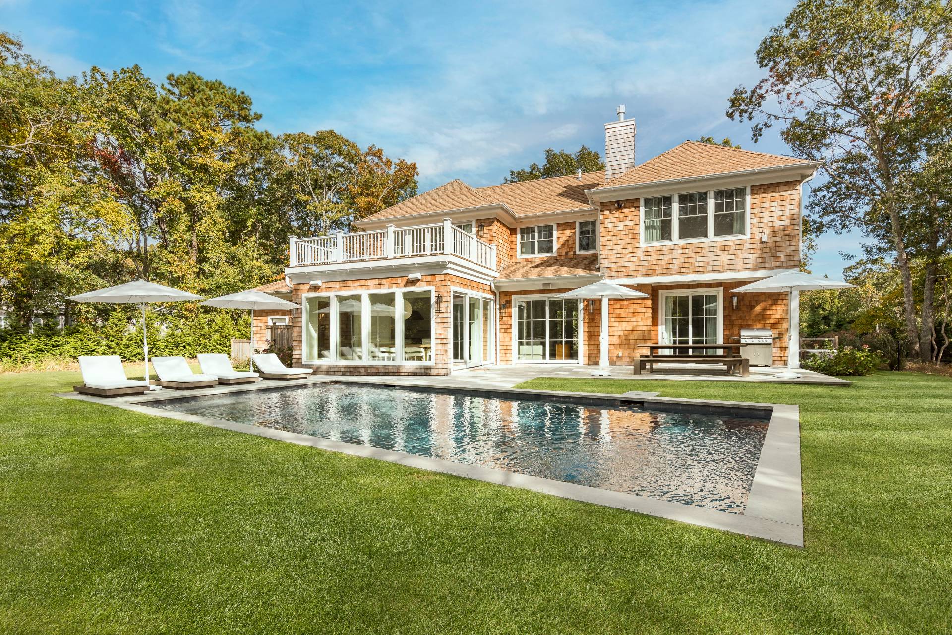 9 Rose Avenue — East Hampton